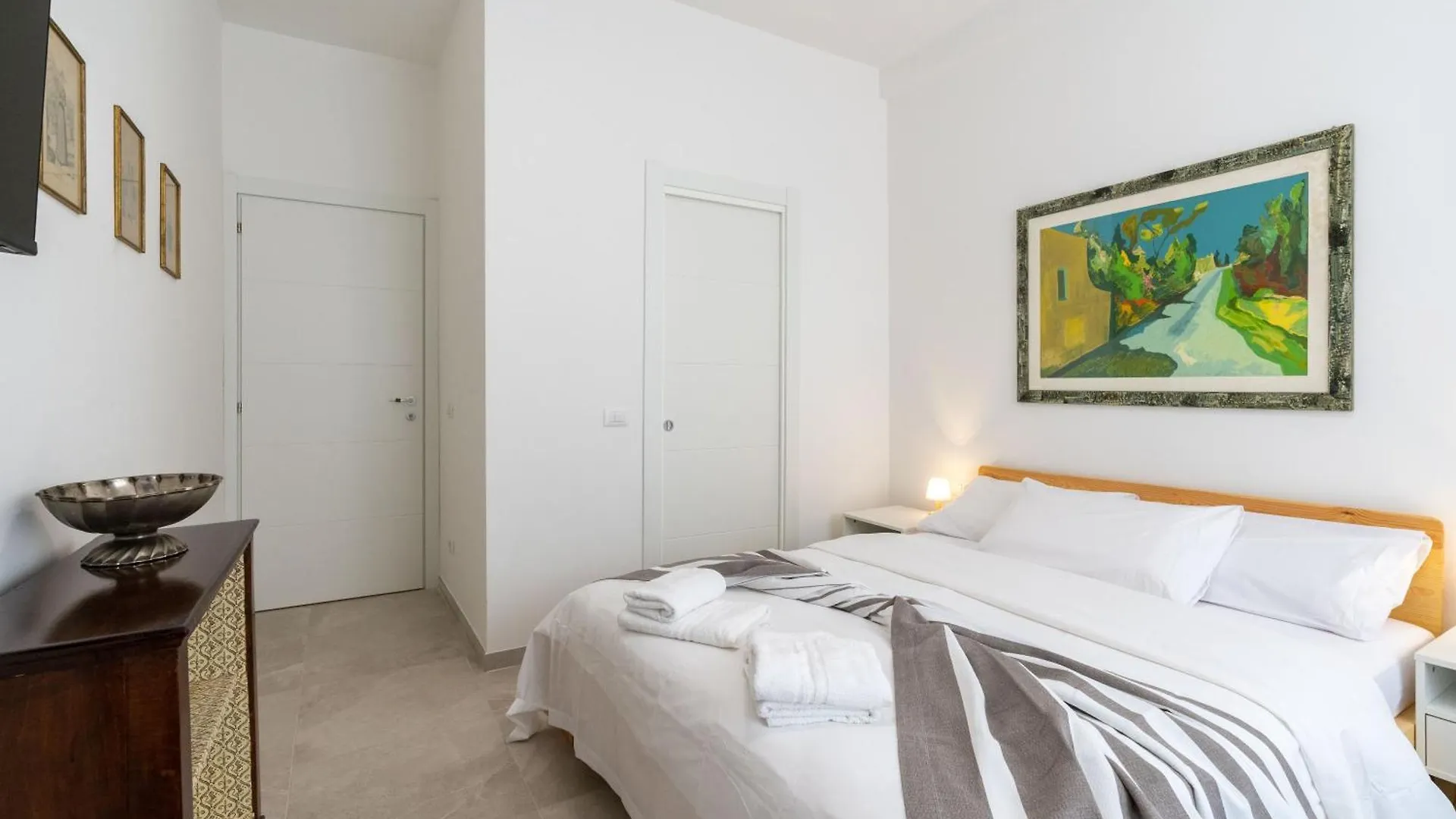 Central Luxury Apartment - Colosseo 10 Min Rome 0*,