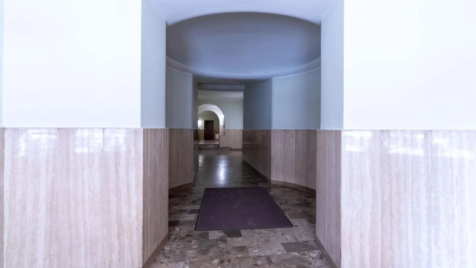 Central Luxury Apartment - Colosseo 10 Min Rome