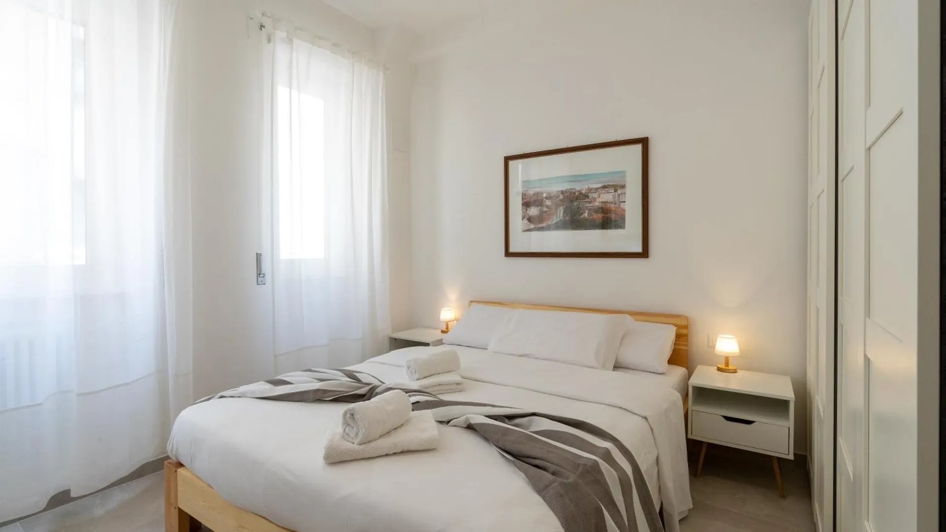 Central Luxury Apartment - Colosseo 10 Min Rome