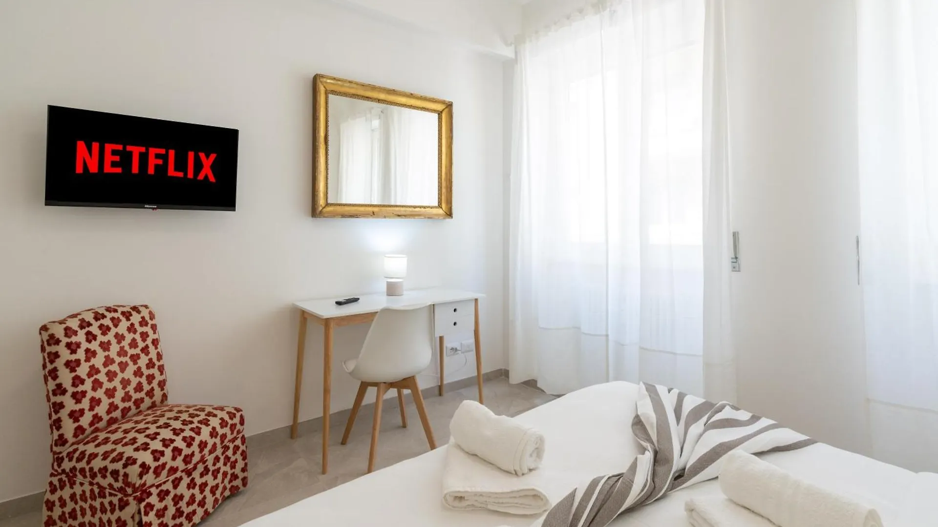 Central Luxury Apartment - Colosseo 10 Min Rome